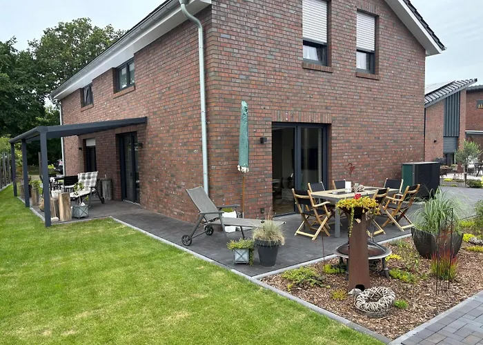 -33a- Exklusive Papenburg - - Grenzweg - *
